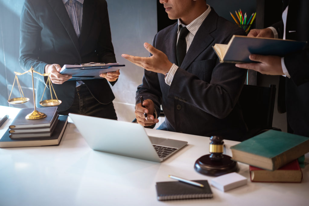 Read more about the article Professional Legal Accountants Providing Accurate Financial Solutions for Law Firms